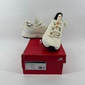 New Balance‎ FuelCell Trainer v2 WXM100S2 Beige White Training Shoes Women 8